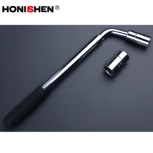 14" Telescoping Lug Wrench with Universal Sockets DGTT08